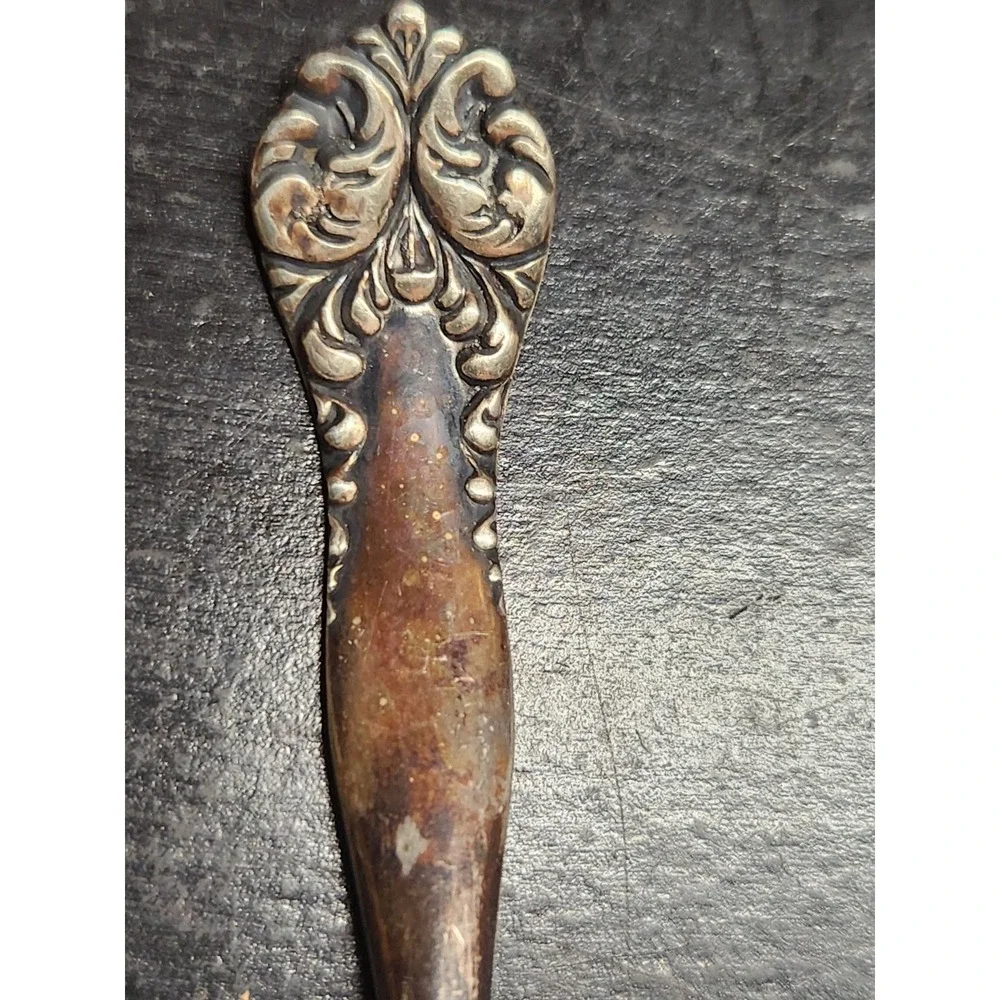 WM. A. Rogers Silverplate Demitasse Spoon Canada Souvenir Ornate Victorian 4.5in